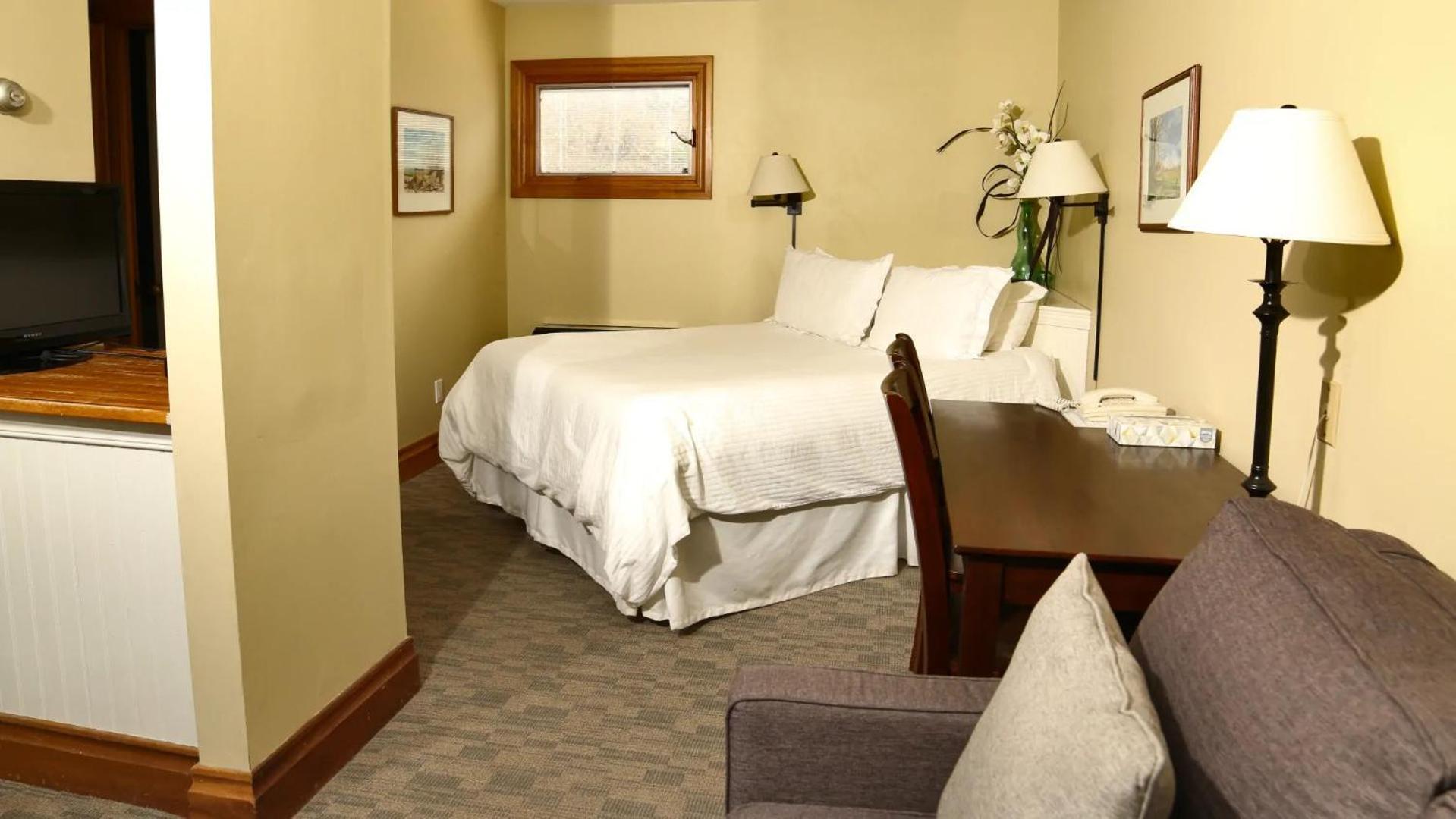 Kettle Creek Inn Порт Стенли Екстериор снимка