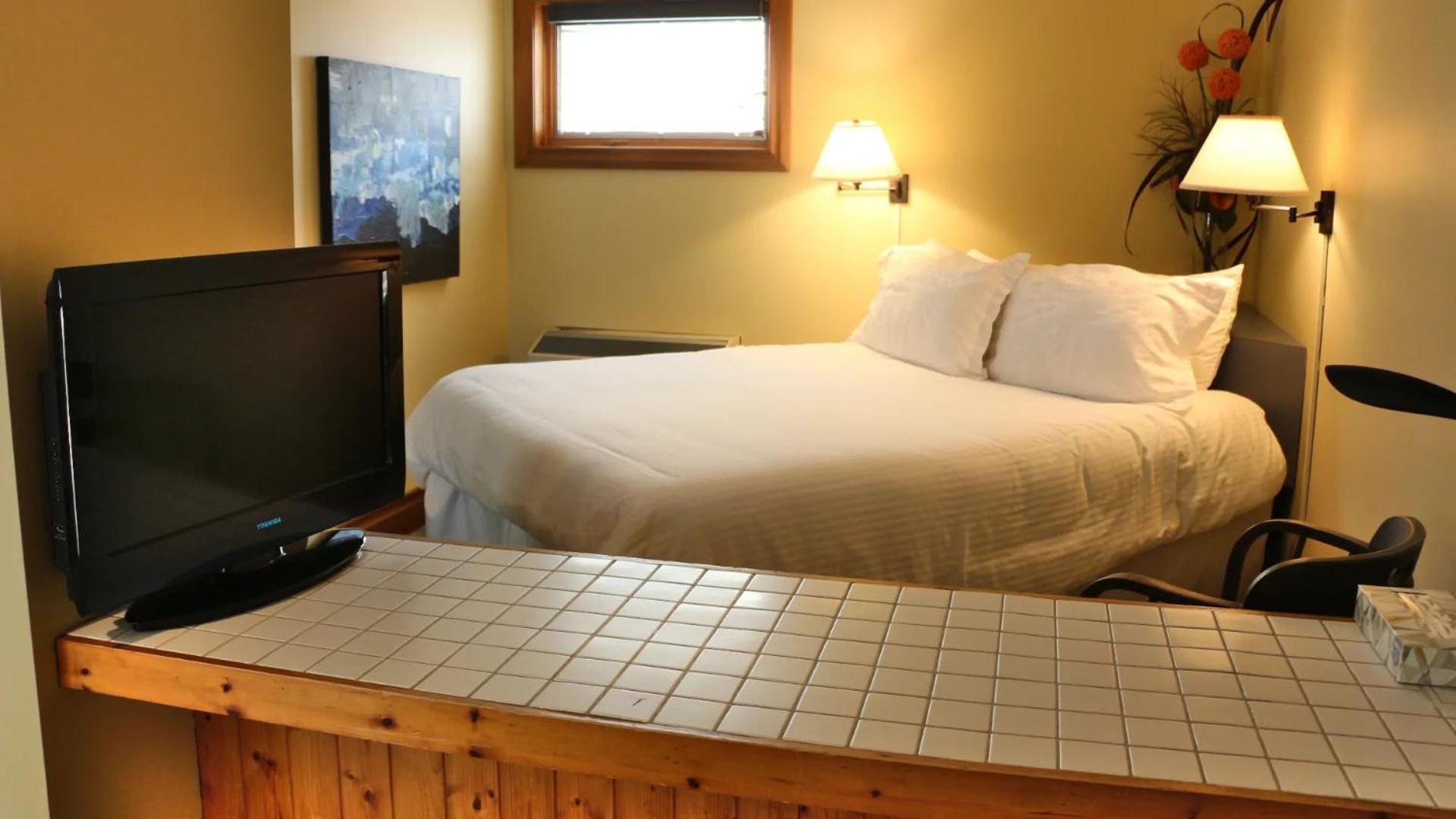 Kettle Creek Inn Порт Стенли Екстериор снимка